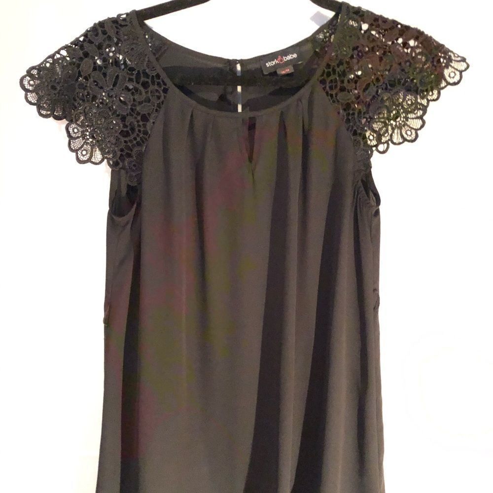 Stork & Babe blouse maternity